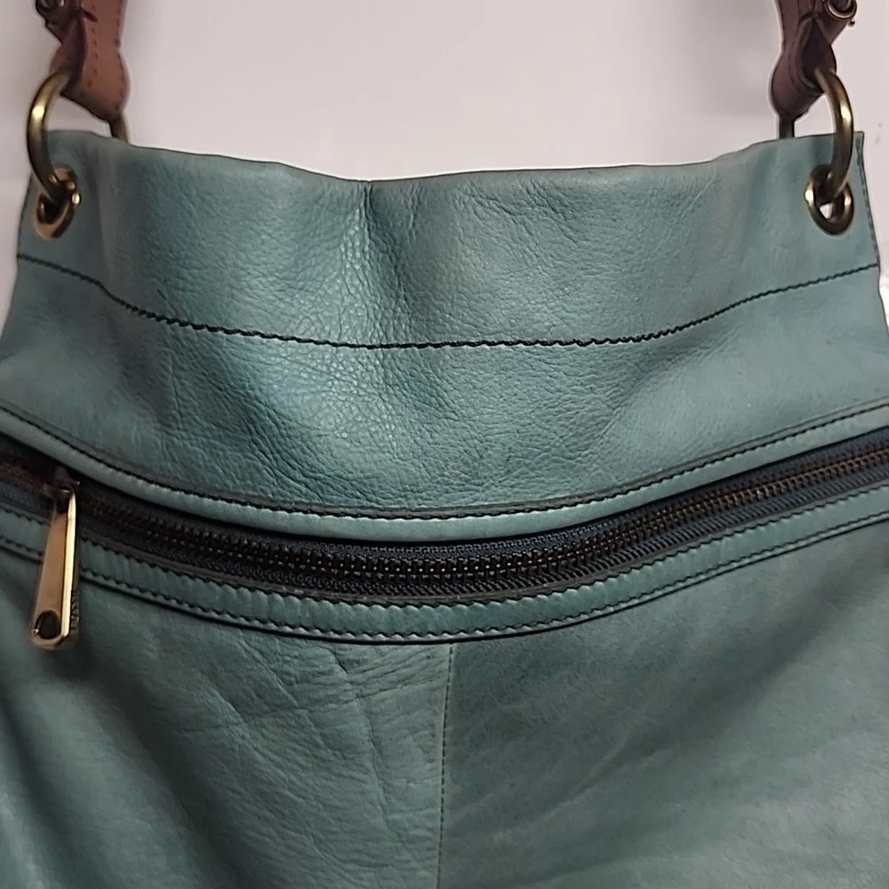 Fossil Teal Vintage Leather Shoulder Bag with Key Charm. LONG LIVE VINTAGE